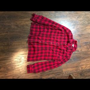 Women’s flannel shirt